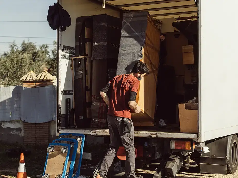 Furniture and Appliance Removal Services